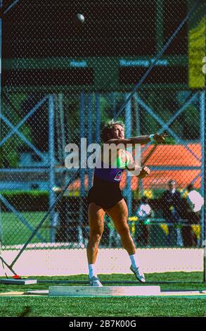 Al Feuerbach (États-Unis) en compétition dans le tir mis à la Prefontaine Classic de 1978. Banque D'Images