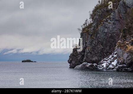 Vue sur la baie Trinity depuis l'ancien village de pêcheurs de Dunfield, à Terre-Neuve, au Canada Banque D'Images