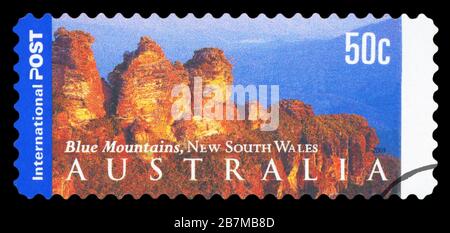 L'AUSTRALIE - circa 2001 : timbre de l'Australie montre libre des Blue Mountains, NSW, Australie , vers 2001 Banque D'Images