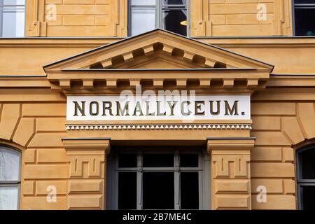 Lyceum normal d'Helsinki, Finlande. La Finlande ferme les écoles le 18 mars, se déplaçant vers l'enseignement à distance, afin de limiter la propagation du coronavirus. Helsinki, Finlande. 17 mars 2020. Banque D'Images