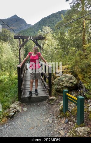 Le Routeburn Track est un circuit classique de tramping dans les Alpes du Sud de New Zealands. Banque D'Images