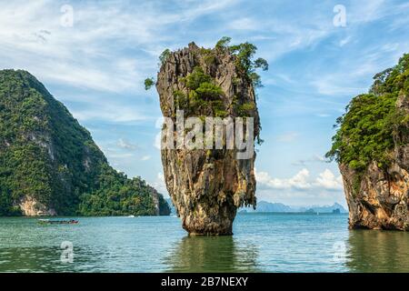 Îles du parc national Ao Phang-nga en Thaïlande Banque D'Images