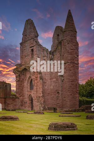 L'abbaye d'Arbroath est célèbre pour sa part associée à la Déclaration d'Arbroath de 1320, qui a affirmé l'indépendance de l'Écosse vis-à-vis de l'Angleterre. Banque D'Images