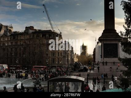 Sur la place Trafalgar. Londres, Angleterre, Royaume-Uni (2019) Banque D'Images