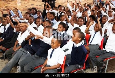 Johannesburg, Afrique du Sud - 19 septembre 2013 : les enfants africains à l'école primaire de classe Banque D'Images