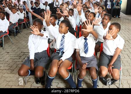 Johannesburg, Afrique du Sud - 19 septembre 2013 : les enfants africains à l'école primaire de classe Banque D'Images