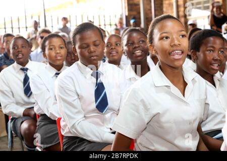 Johannesburg, Afrique du Sud - 19 septembre 2013 : les enfants africains à l'école primaire de classe Banque D'Images