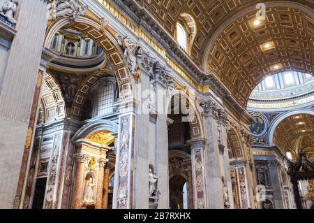 La Basilique Saint-Pierre, Cité du Vatican Banque D'Images