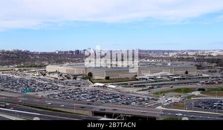 Vue générale du Pentagone, quartier général de l'État-major de la Défense des États-Unis à Washington DC. Banque D'Images