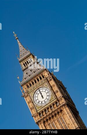 Le Clocktower alias Elizabeth Tower (communément appelé Big Ben), le Palais de Westminster, Westminster, Londres, Angleterre, GB, Royaume-Uni Banque D'Images