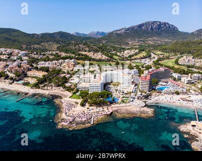 Vue aérienne, Camp de Mar avec hôtels et plages, Camp de Mar, Playa de Palma, Majorque, Îles Baléares, Espagne Banque D'Images