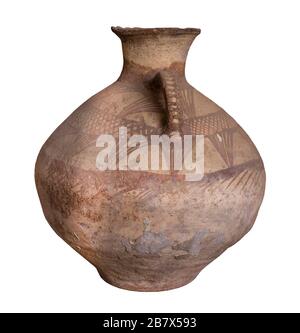 vieux pot d'argile sur un fond blanc. Peinture de poterie archéologique. Les vestiges de l'ancienne culture grecque. Poterie ancienne avec ornement. Isola Banque D'Images