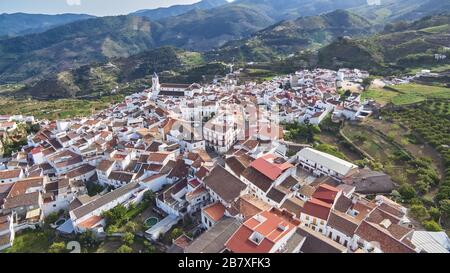 Yunquera est une ville et une municipalité de la province de Málaga, qui fait partie de la communauté autonome d'Andalousie dans le sud de l'Espagne. Banque D'Images