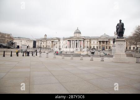 18 mars 2020, Londres : les sites touristiques et les systèmes de transport emblématiques de Londres sont vides car Corona virus conduit les gens hors des rues Banque D'Images