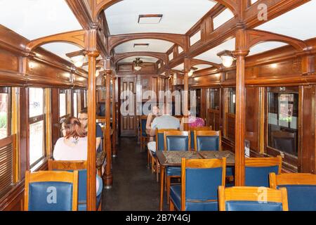 Véhicule à manger dans une locomotive à vapeur de classe 16 au Musée du patrimoine d'Heidelberg, rue Voortrekker, Heidelberg, province de Gauteng, République d'Afrique du Sud Banque D'Images