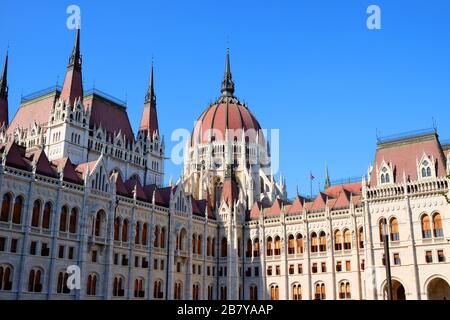 Vacances jours à Budapest, Hongrie. Beaucoup de beaux endroits Banque D'Images