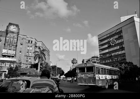 Gare de Churchgate, bâtiment d'assurance industrielle, Bombay, Mumbai, Maharashtra, Inde, Asie Banque D'Images