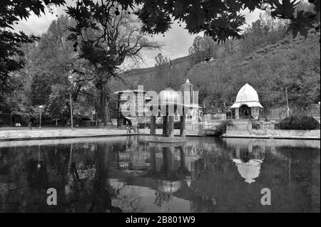 Temple du Mattan, Martan, Anantnag, Cachemire, Jammu-et-Cachemire, Inde, Asie Banque D'Images