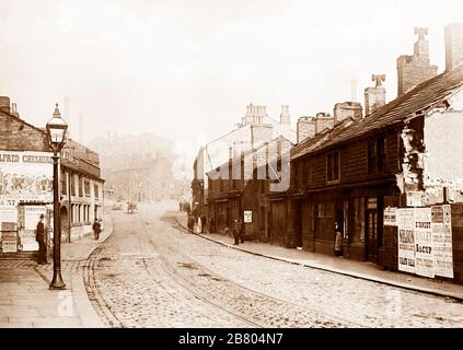 Scène de rue Burnley, Lancashire, début des années 1900 Banque D'Images