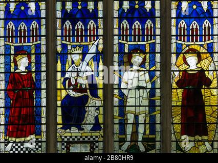 Vitrail dans l'église paroissiale de St Edmund, Southwold, Suffolk, Royaume-Uni Banque D'Images