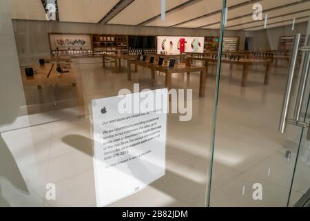 Westfield Mall Oculus à New York a fermé Apple Store le mercredi 18 mars 2020. (© Richard B. Levine) Banque D'Images