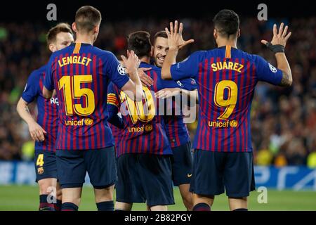 BARCELONE, ESPAGNE - MAI 01: FC Barcelona célébrer un but pendant le match de première jambe semi final de la Ligue des Champions de l'UEFA entre le FC Barcelone et Liverpo Banque D'Images