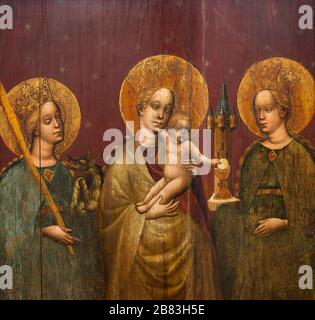 Vierge Marie avec Jésus bébé avec Saint Margaret d'Antioche et Saint Barbara. c. 1420–30. Partie d'un autel gothique. Galerie de Bratislava City. Banque D'Images