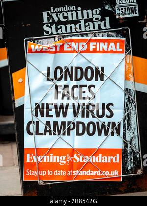 Journal standard du soir « London faces virus Clampdown » en raison de l'épidémie de Coronavirus Banque D'Images