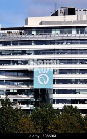 Bâtiment RATP, quai de la Rapée, Paris France Banque D'Images