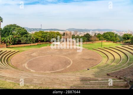 Mémorial des officiers de police de la sa dans le parc des bâtiments de l'Union à Pretoria, Afrique du Sud Banque D'Images