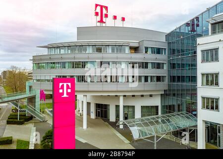 Allemagne/Bonn février 2020: Siège social de la Deutsche Telekom AG Telecommunications Company Banque D'Images