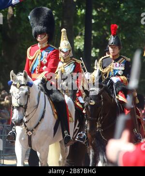 17 juin 2017 - Londres, Angleterre, Royaume-Uni - le défilé de couleur annuel : Prince William, duc de Cambridge et princesse Anne, le Princ Banque D'Images