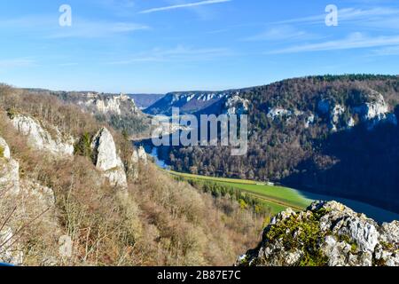 Vallée du Danube près d'Irndorf, Bade-Wuerttemberg, Allemagne, Europe. Banque D'Images