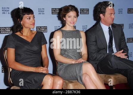 Rosario Dawson, Jessica Biel et Matthew Perry lors de la 64ème annonce annuelle de nomination au Golden Globe Awards qui a eu lieu à Beverly Hilton à Beverly Hills, Californie. L'événement a eu lieu le jeudi 14 décembre 2006. Photo par: SBM / PictureLux - référence de fichier # 33984-9545SBMPLX Banque D'Images