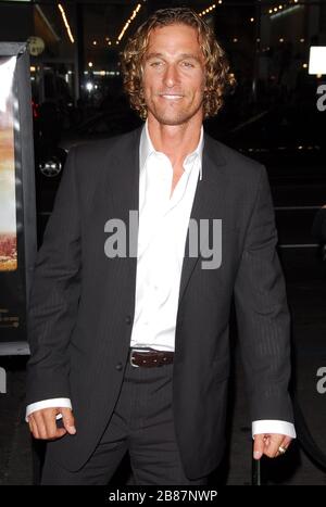 Matthew McConaughey à la première de « nous sommes Marshall » qui s'est tenue au théâtre chinois de Grauman à Hollywood, Californie. L'événement a eu lieu le jeudi 14 décembre 2006. Photo par: SBM / PictureLux - référence de fichier # 33984-9818SBMPLX Banque D'Images