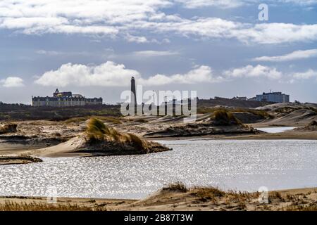 Paysage de dunes, nouveau phare, Borkum, île, Frise orientale, hiver, saison, automne, Basse-Saxe, Allemagne, Banque D'Images