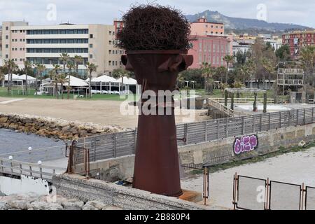 Bagnoli - Sculptura metalica dal Pontile Nord Banque D'Images