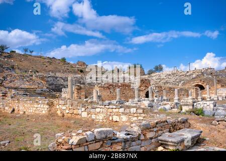 Rue Tetrapylon dans l'ancienne ville d'Aphrodisias, Karacasu, Aydin, Turquie Banque D'Images