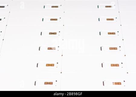 Lot de cartes sim vierges à usage international Banque D'Images
