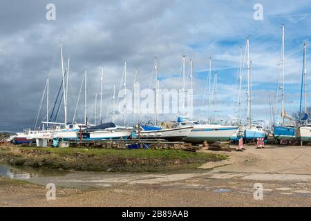 Bateaux à Itchenor sur Chichester Harbour, West Sussex, Royaume-Uni Banque D'Images