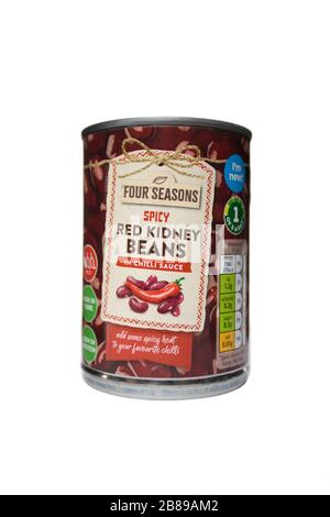 Four Seasons Spicy Red Kidney Beans TiN sur fond blanc isolé Banque D'Images