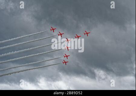 Les flèches rouges vues à la RAF Leuchars International Airshow 2011 Banque D'Images