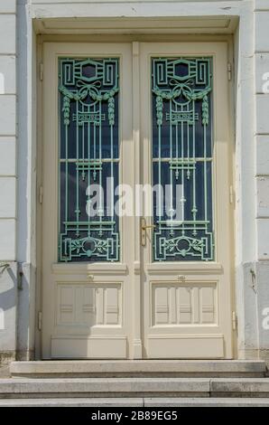 Hôpital psychiatrique Otto Wagner ‘Sozialmechanisches Zentrum Baumgartner Höhe Otto-Wagner-Spital’ Am Seinhof est un chef-d’œuvre Art nouveau. Banque D'Images