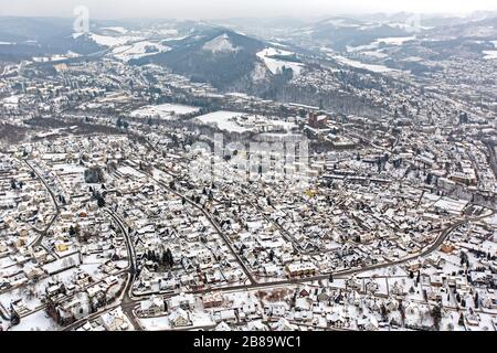 , ville de Meschede avec monastère Koenigswinter, 26.01.2013, vue aérienne, Allemagne, Rhénanie-du-Nord-Westphalie, Pays aigre, Meschede Banque D'Images