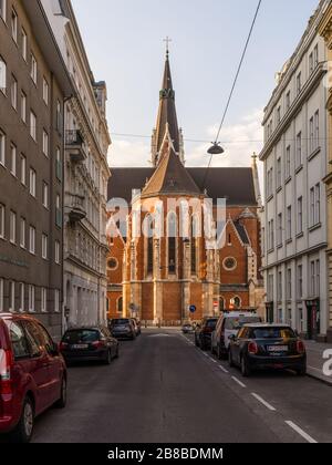 Vienne, Autriche - 17 avril 2019 : l'église Sainte-Elisabeth est située au coeur de Vienne, à proximité du palais du Belvédère, Autriche. Banque D'Images