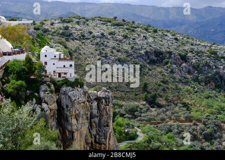 Holiday let sur la falaise à Comares, Axarquia, Malaga, Andalousie, Costa del sol, Espagne, Europe Banque D'Images