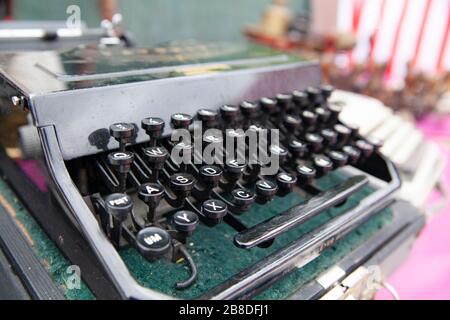 Un clavier d'une ancienne machine à écrire Banque D'Images