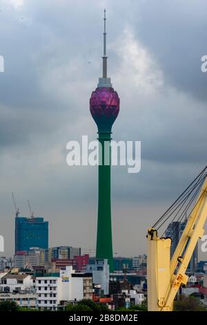 Sri Lanka, Colombo - 31 décembre 2019 - la tour lotus vue du port de Colombo Banque D'Images