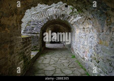 Ruine antique couvent Saint Brigitta dans la région de Pirita, Tallinn, Estonie Banque D'Images