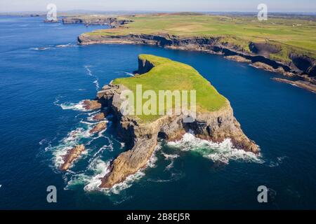 Île d'Illaunonearaun dans le comté de Clare. Clare, Irlande. Banque D'Images